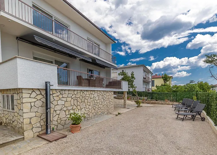 Ninna Villa *